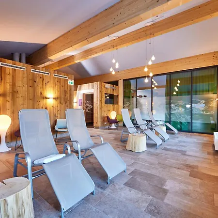 Hotel Explorer Stubaital *